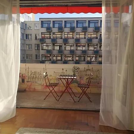 Apartment Hero's Square *