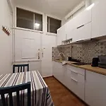 Hero's Square Apartment *